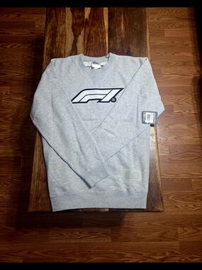 Official F-1 Men's Gray Crewneck Sweatshirt